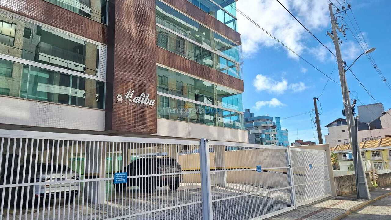 Apartamento para alquiler de vacaciones em Bombinhas (Praia de Bombas)