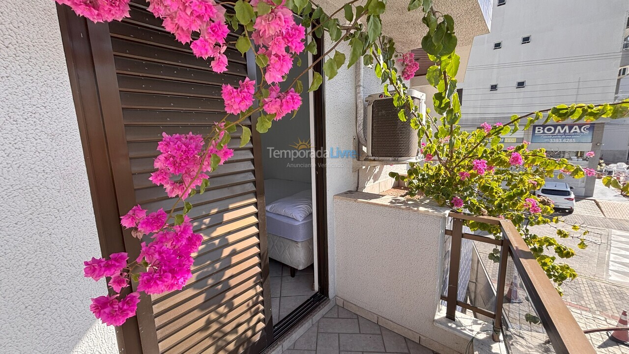 Apartamento para aluguel de temporada em Bombinhas (Praia de Bombas)