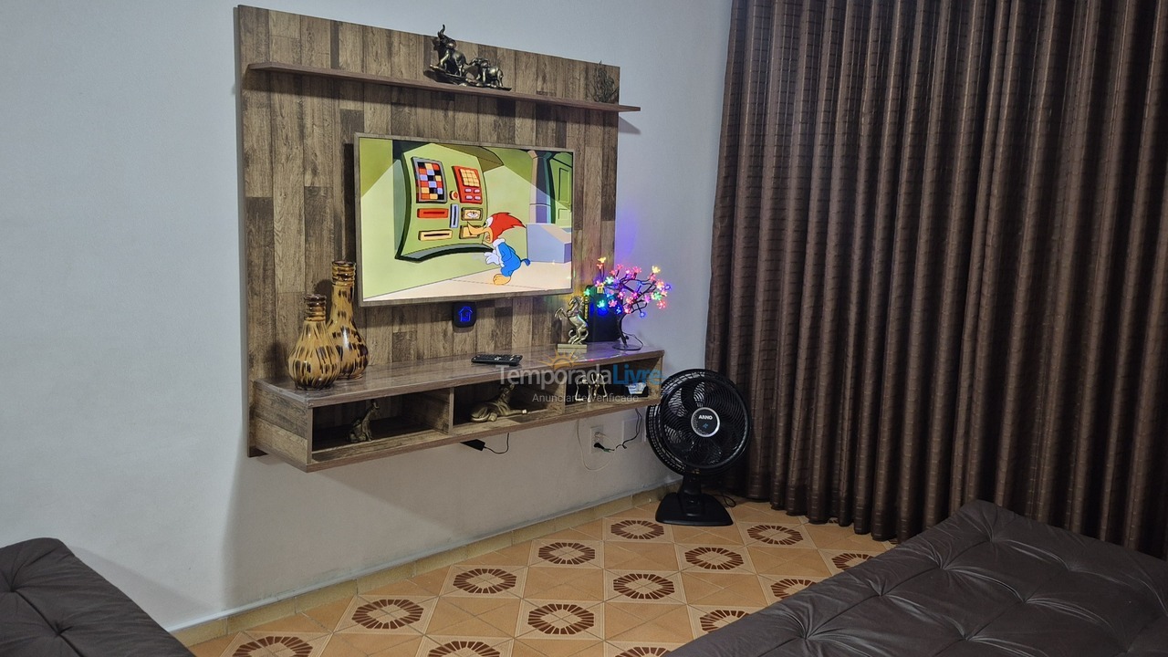 Apartamento para aluguel de temporada em Praia Grande (Guilhermina)