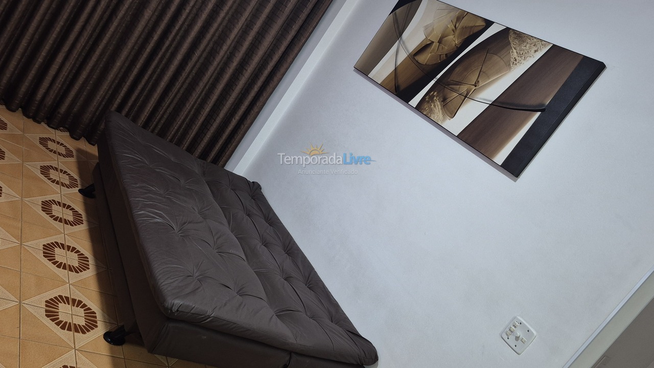 Apartamento para aluguel de temporada em Praia Grande (Guilhermina)