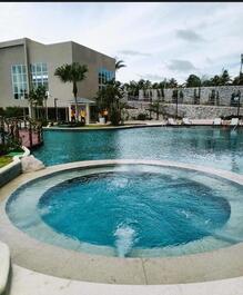 RESORT Aqualand: a sua aventura aquática começa aqui!