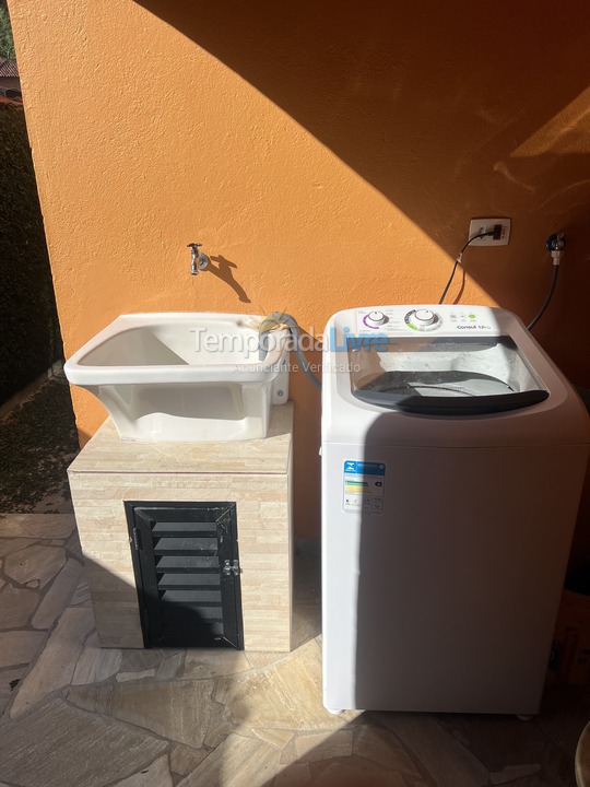 Casa para aluguel de temporada em Bertioga (Praia de Guaratuba)