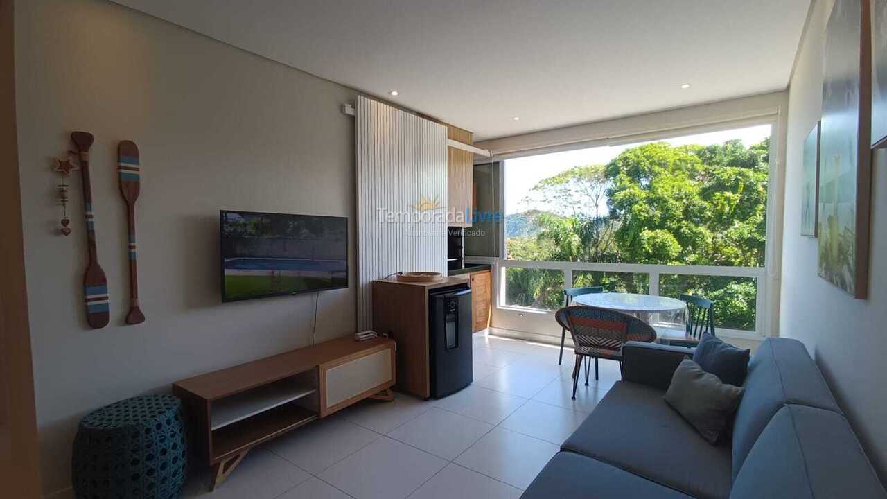 Apartment for vacation rental in São Sebastião (Camburizinho)