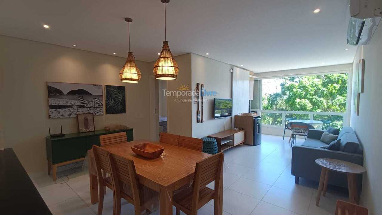 Apartment for vacation rental in São Sebastião (Camburizinho)