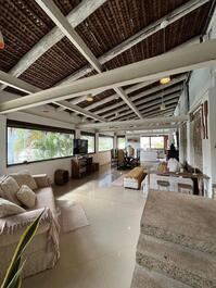 Casa com saída para o Mar! Barra da Tijuca / Joá