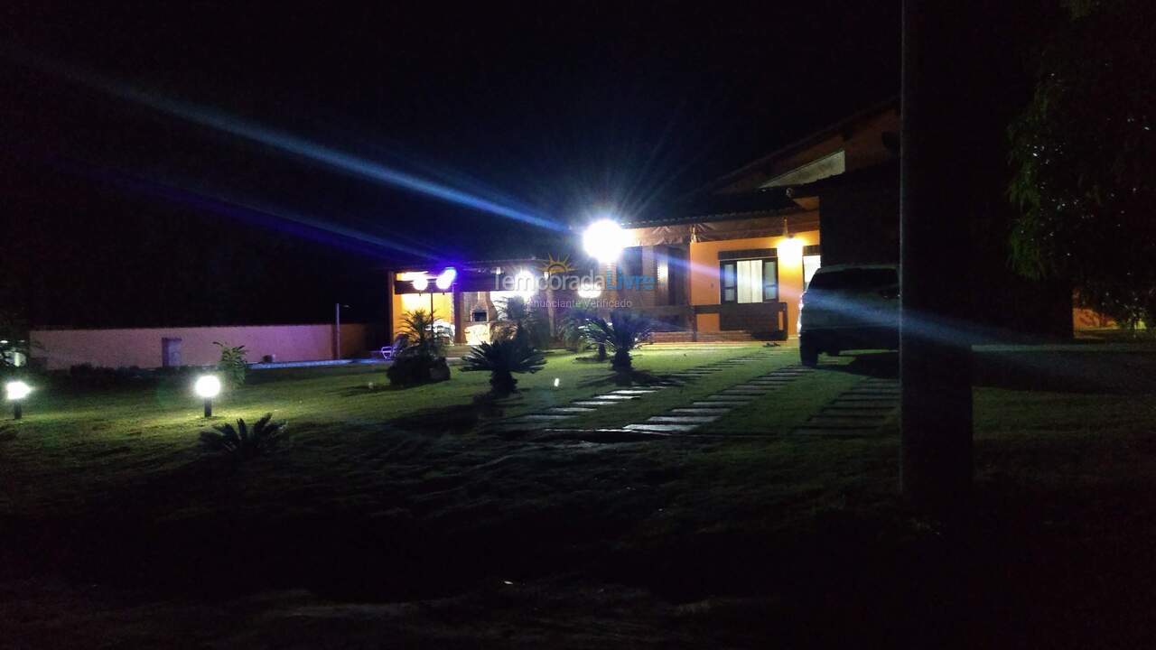 Casa para alquiler de vacaciones em Pardinho (Ninho Verde 2)