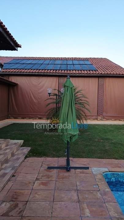 Casa para alquiler de vacaciones em Pardinho (Ninho Verde 2)
