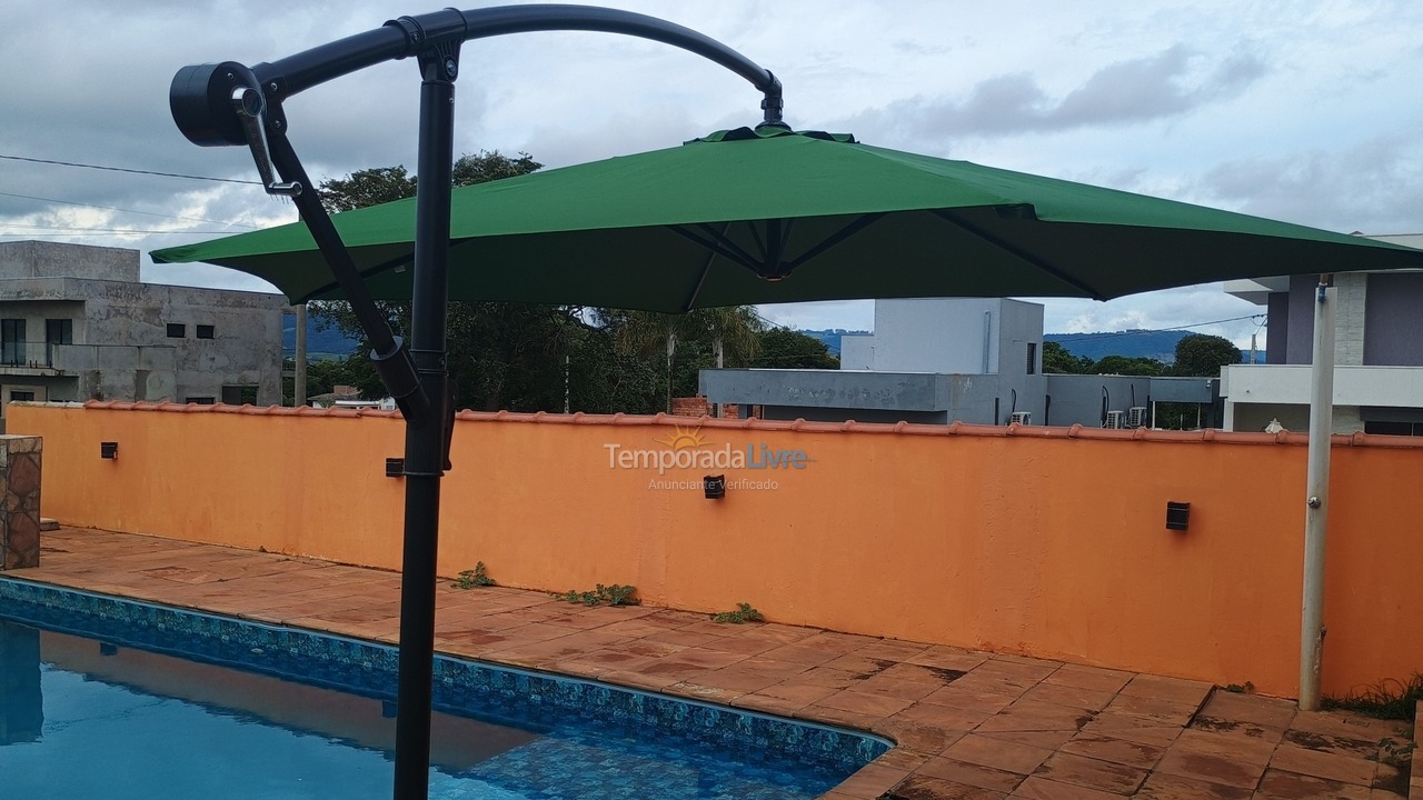 Casa para alquiler de vacaciones em Pardinho (Ninho Verde 2)