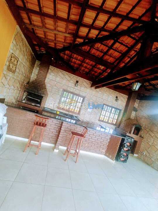 Casa para alquiler de vacaciones em Pardinho (Ninho Verde 2)