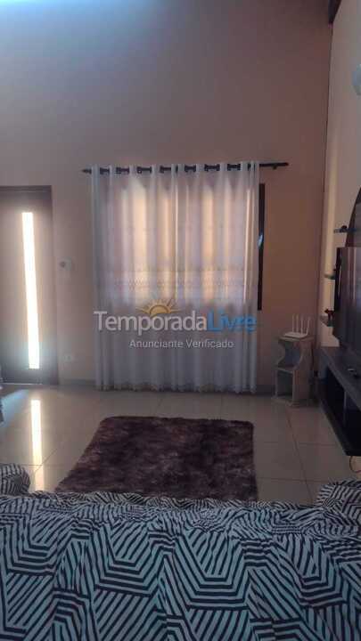 Casa para alquiler de vacaciones em Pardinho (Ninho Verde 2)