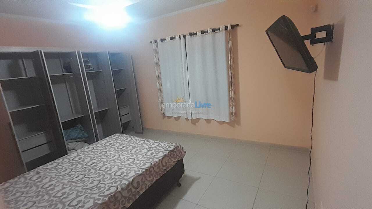 Casa para alquiler de vacaciones em Pardinho (Ninho Verde 2)