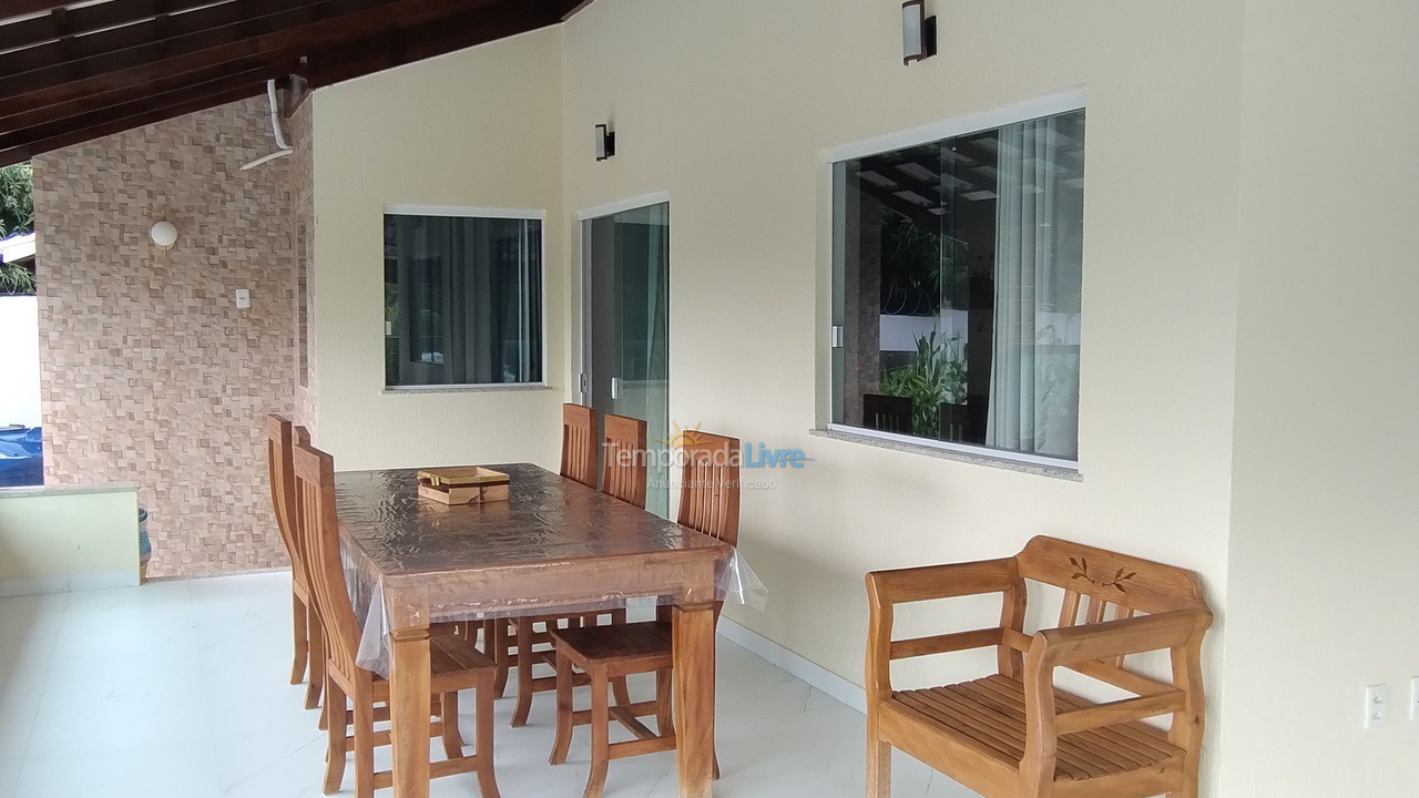 Casa para aluguel de temporada em Camaçari (Barra de Jacuipe)