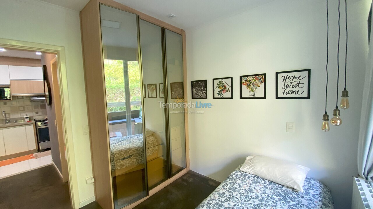 Apartamento para aluguel de temporada em Campos do Jordão (Capivari)