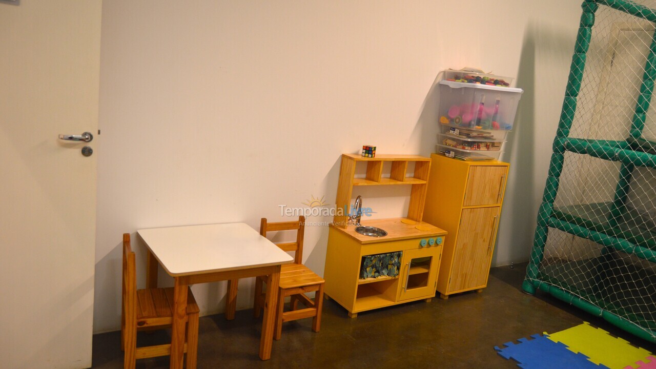 Apartamento para aluguel de temporada em Campos do Jordão (Capivari)