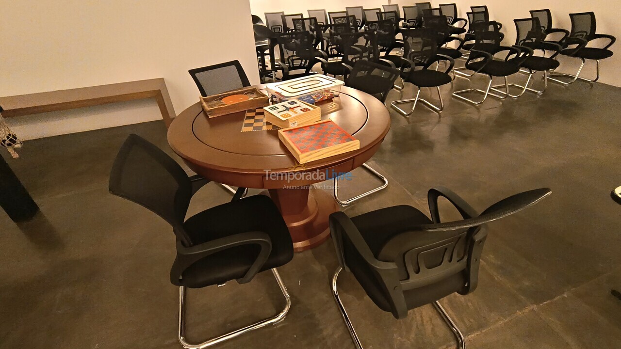 Apartamento para aluguel de temporada em Campos do Jordão (Capivari)