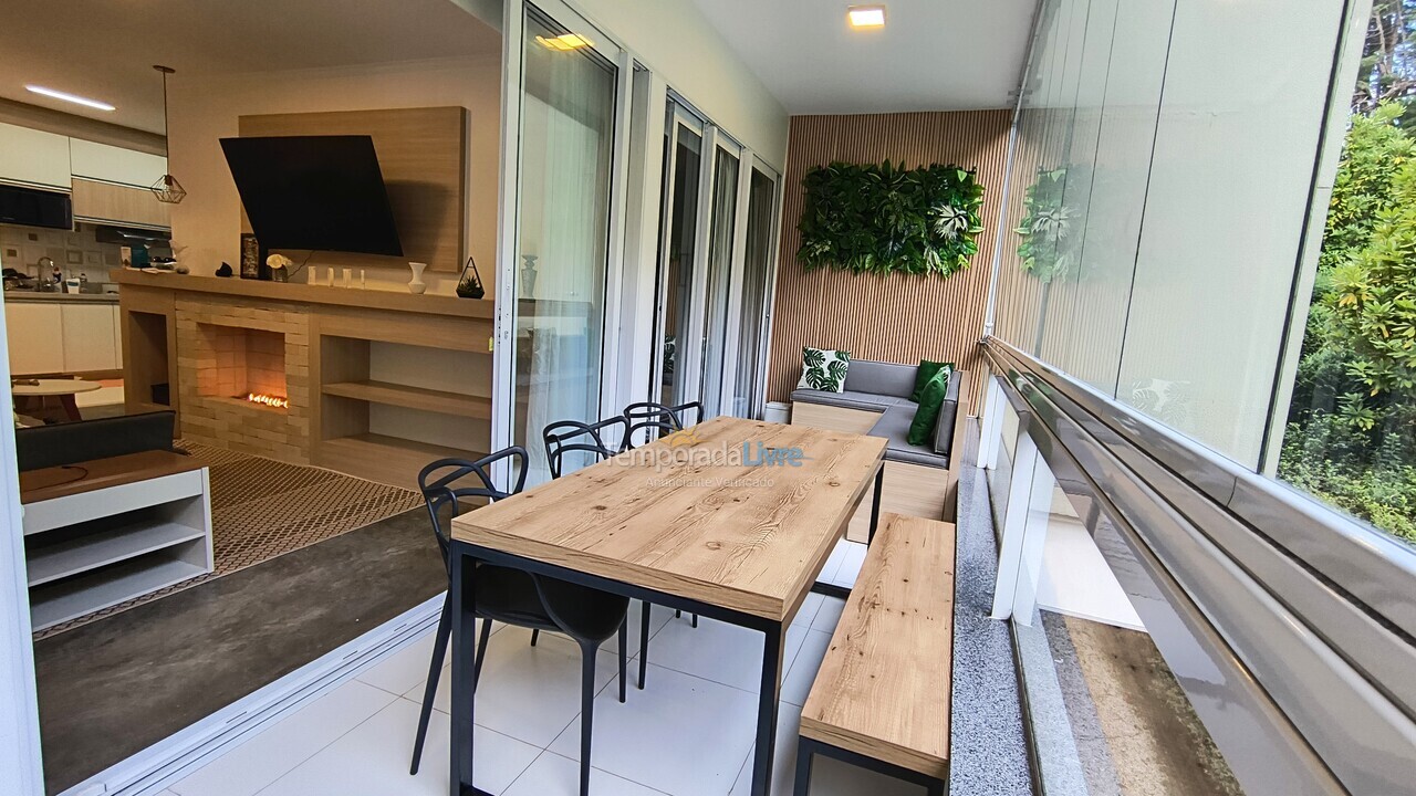 Apartamento para aluguel de temporada em Campos do Jordão (Capivari)