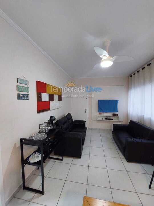 Apartamento para aluguel de temporada em Guarujá (Pitangueiras)