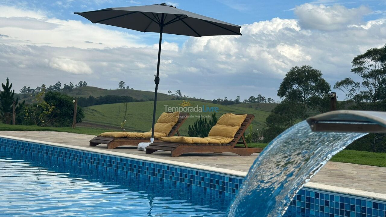 Casa para alquiler de vacaciones em Igaratá (Bairro Alto)