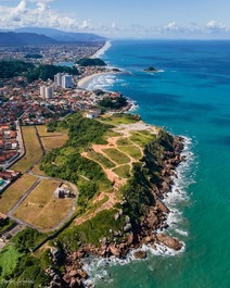 Conheça itanhaém, mais de vinte pontos turísticos que valem a pena 