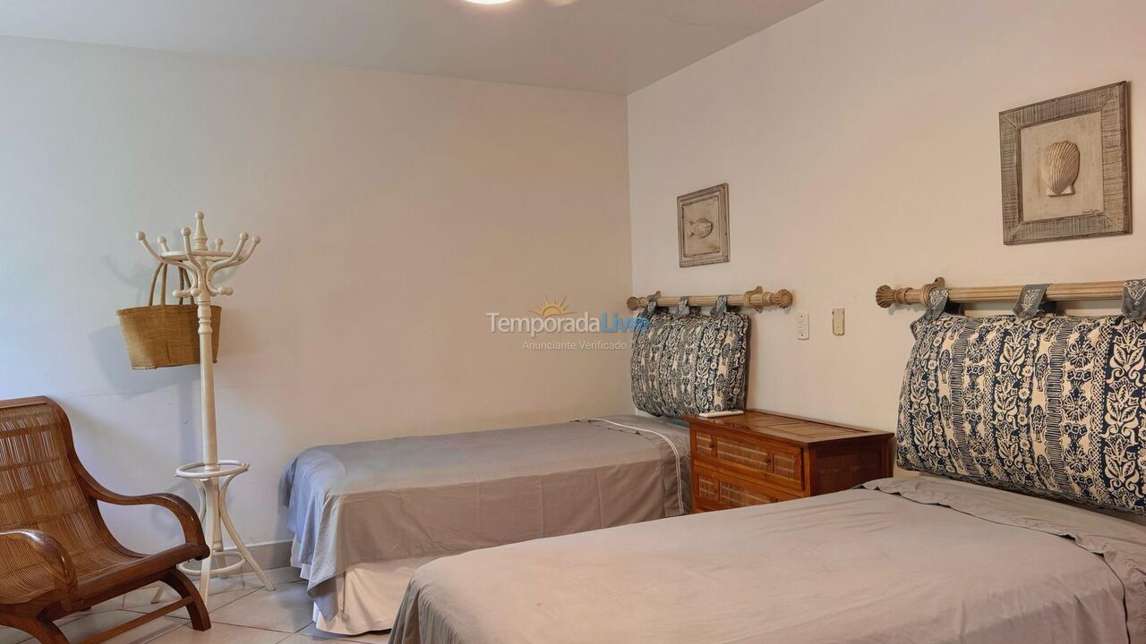 Casa para aluguel de temporada em São Sebastião (Praia da Baleia)