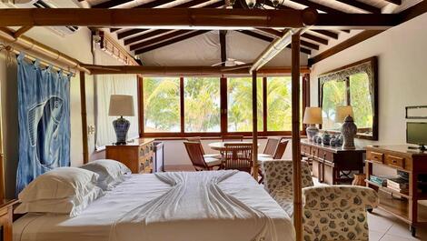 Linda casa pé na areia para locação