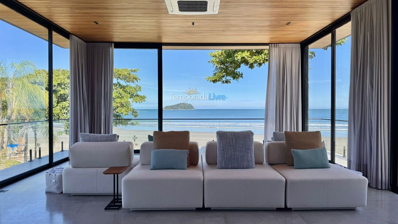 Casa para aluguel de temporada em São Sebastião (Praia da Baleia)