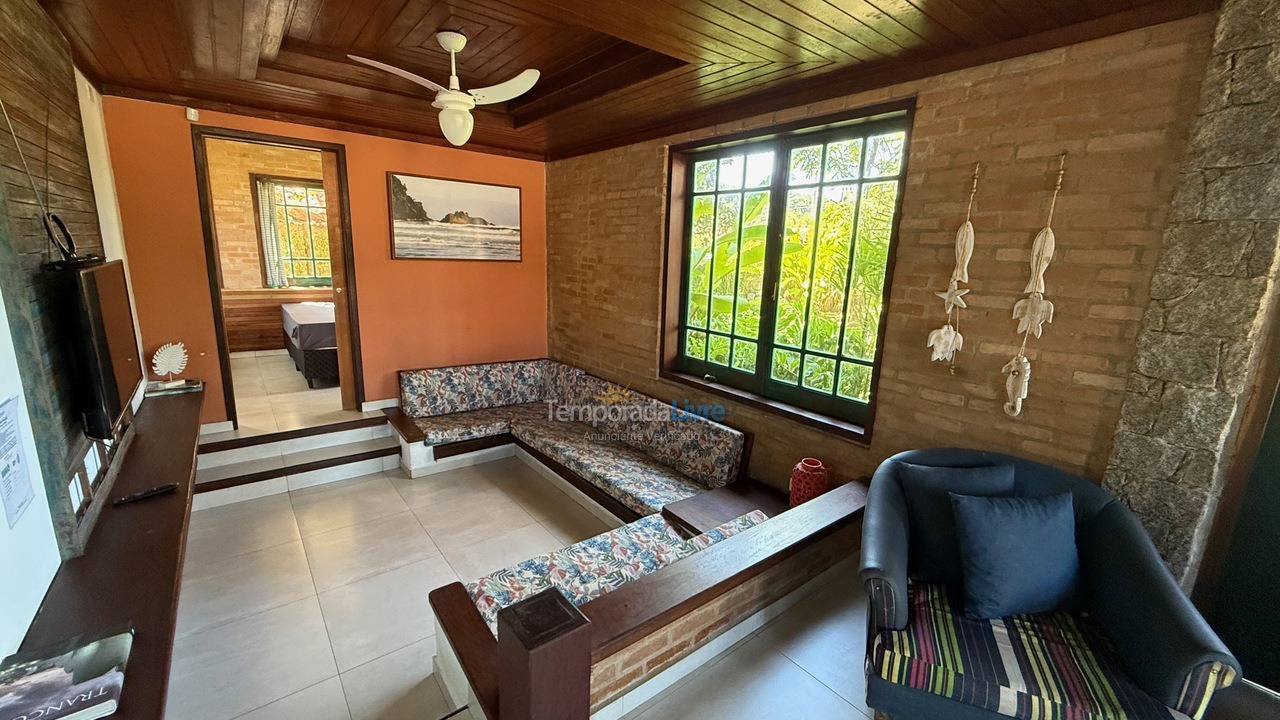 Casa para alquiler de vacaciones em Ubatuba (Praia Grande)