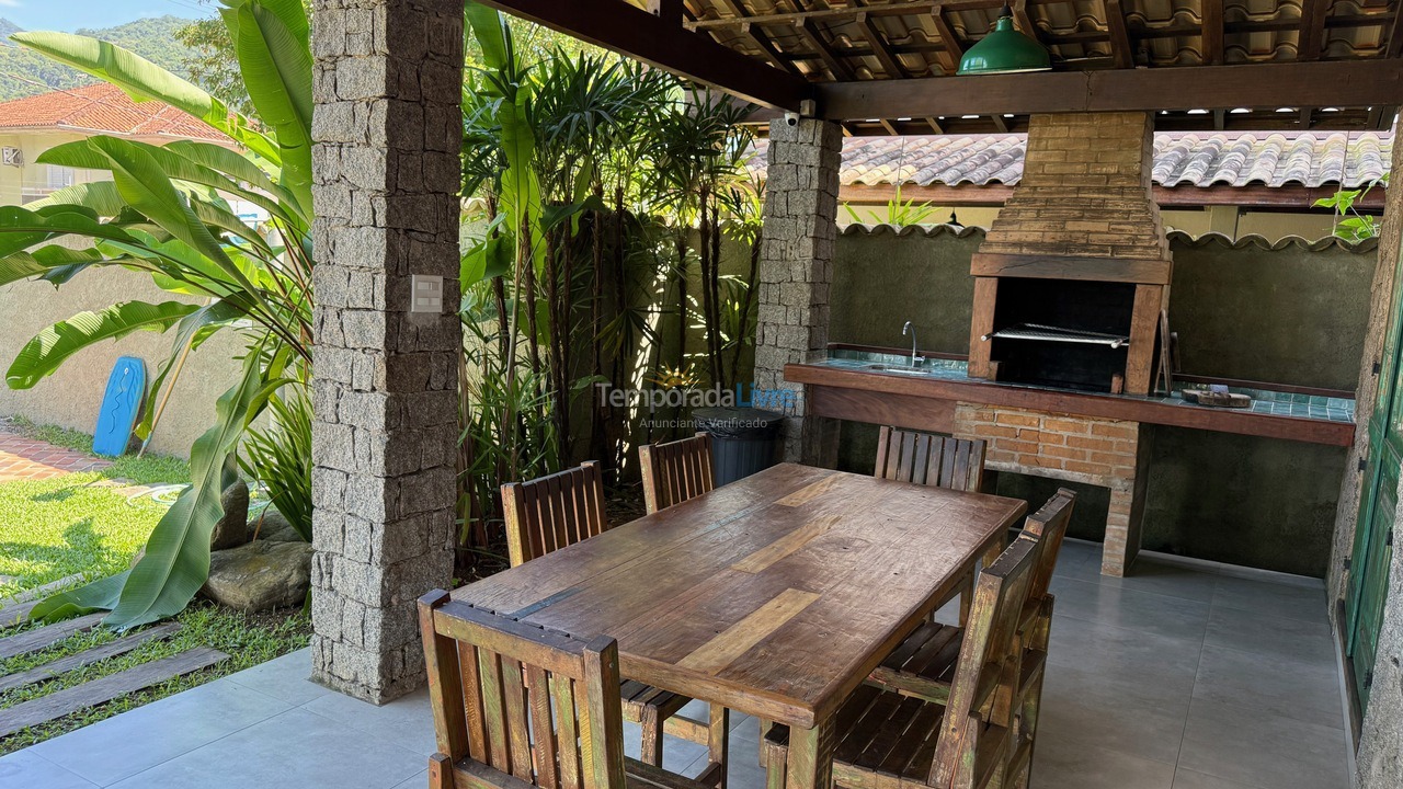 Casa para alquiler de vacaciones em Ubatuba (Praia Grande)