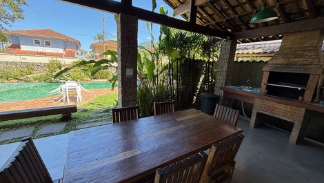 CASADEPEDRA Frente al mar 20 personas, Praia Grande Ubatuba (12)99703-1510