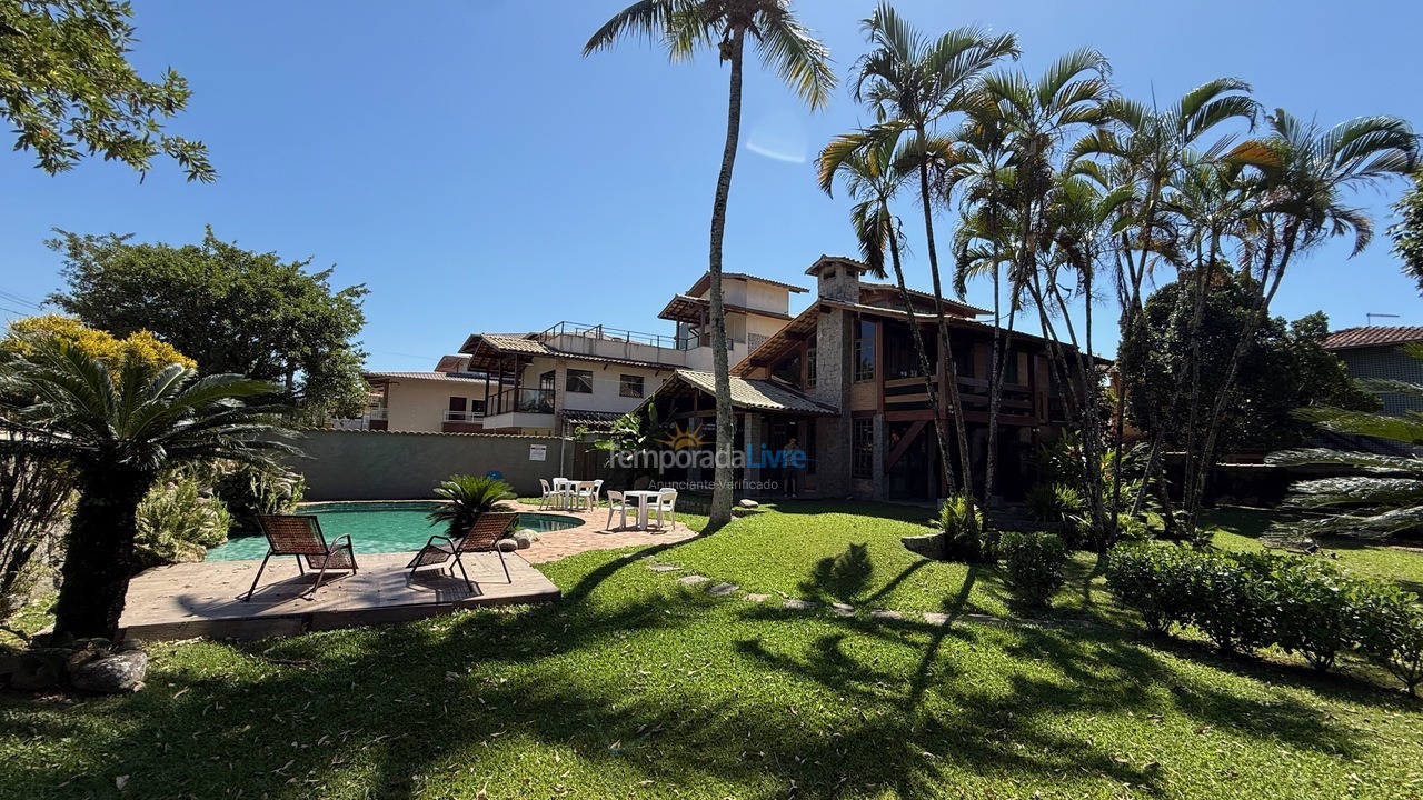 Casa para alquiler de vacaciones em Ubatuba (Praia Grande)