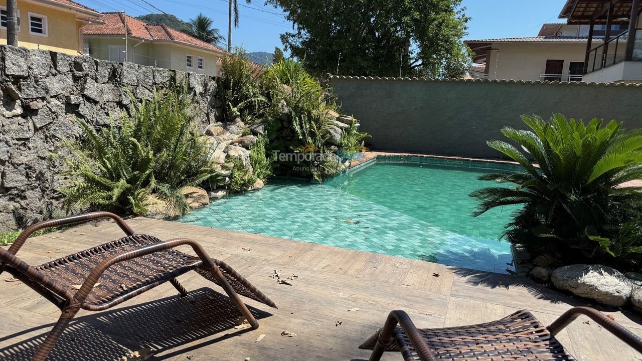 Casa para alquiler de vacaciones em Ubatuba (Praia Grande)