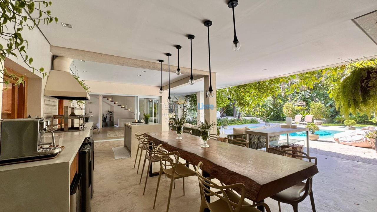 Casa para aluguel de temporada em São Sebastião (Praia da Baleia)