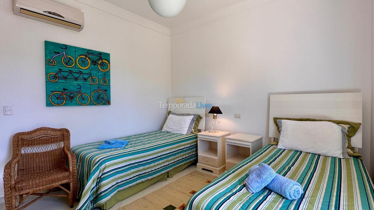 Casa para aluguel de temporada em São Sebastião (Praia da Baleia)