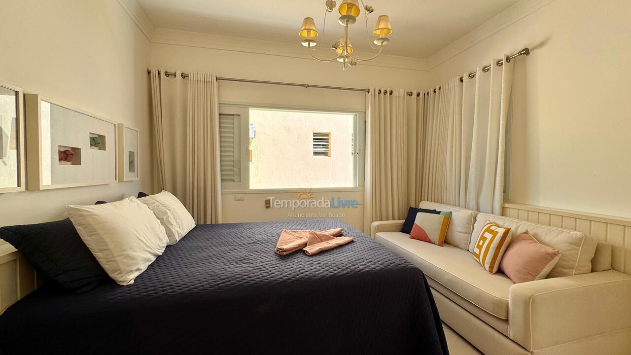 Casa para aluguel de temporada em São Sebastião (Praia da Baleia)