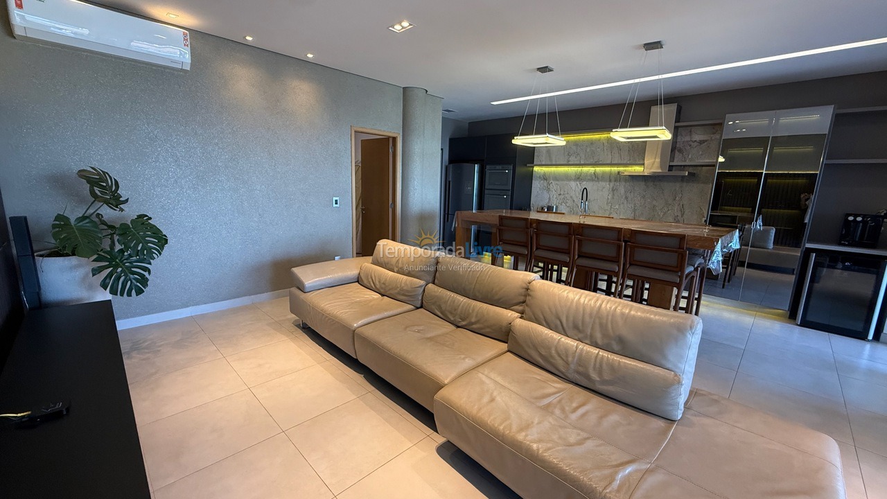 Apartamento para aluguel de temporada em Ubatuba (Praia Grande)