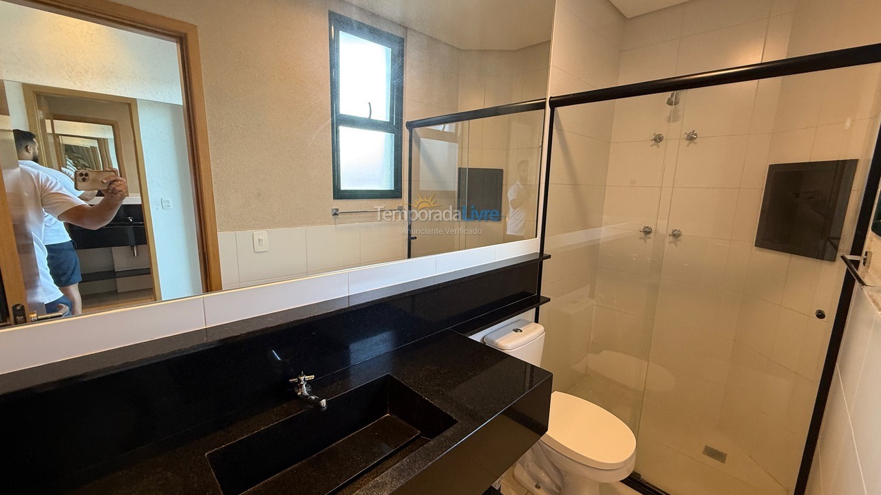 Apartamento para aluguel de temporada em Ubatuba (Praia Grande)