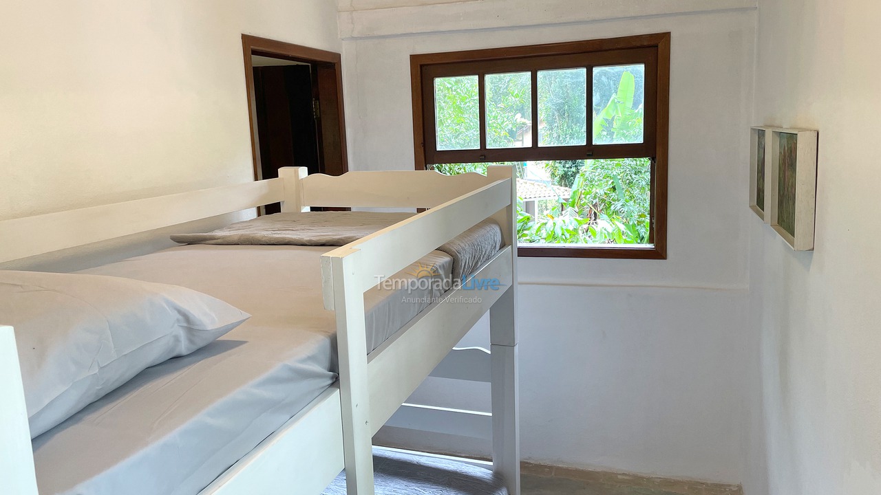 Casa para aluguel de temporada em São Sebastião (Camburi)