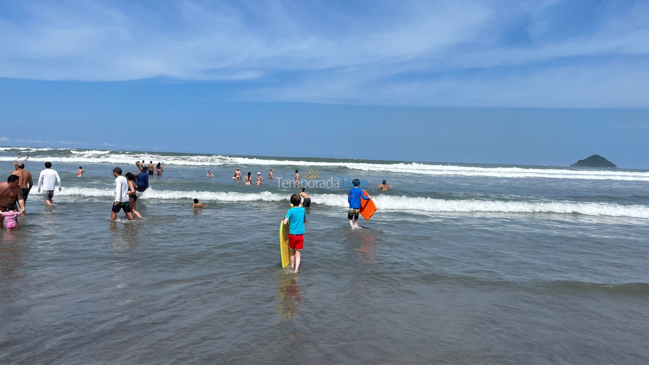 Casa para aluguel de temporada em São Sebastião (Camburi)