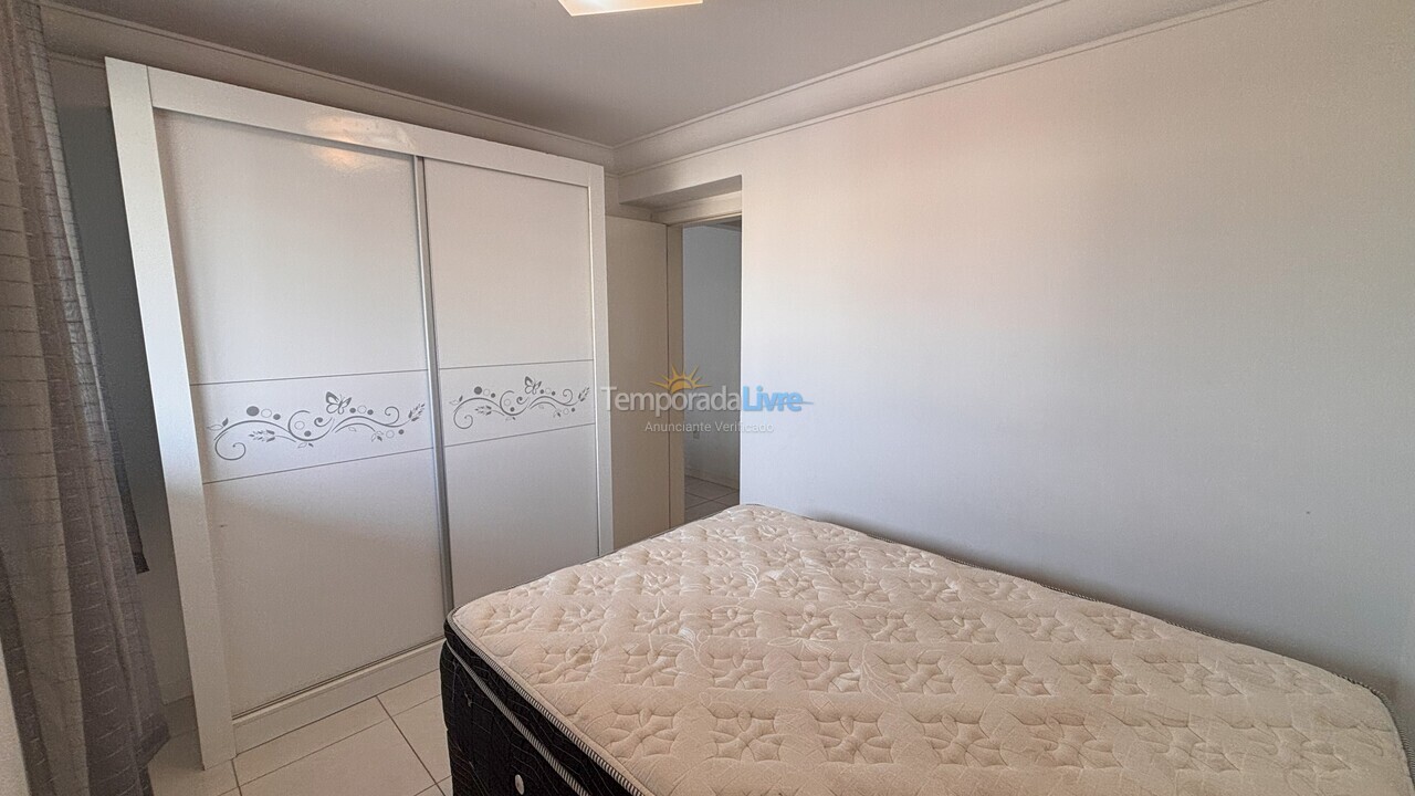 Apartamento para aluguel de temporada em Bombinhas (Praia de Bombas)