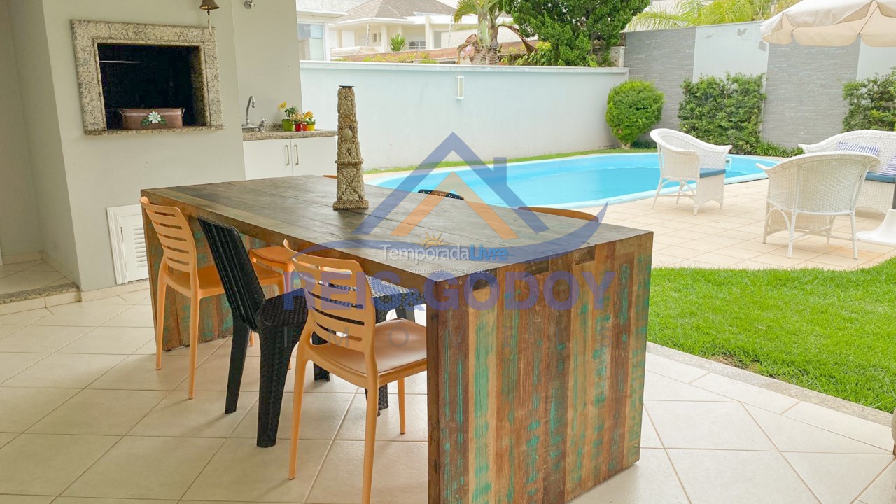 Casa para alquiler de vacaciones em Florianopolis (Jurerê Internacional)
