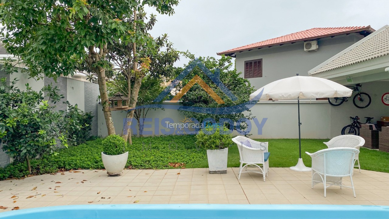 Casa para alquiler de vacaciones em Florianopolis (Jurerê Internacional)