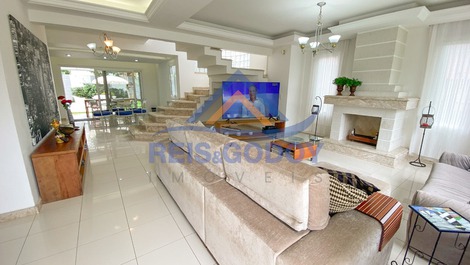 Hermosos 4 dormitorios. Jurere Internacional Increíble Zona de Ocio