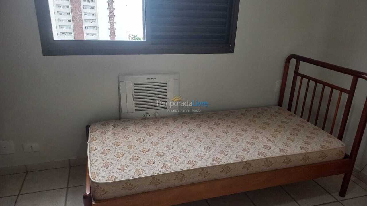 Apartamento para alquiler de vacaciones em Guarujá (Pitangueiras)