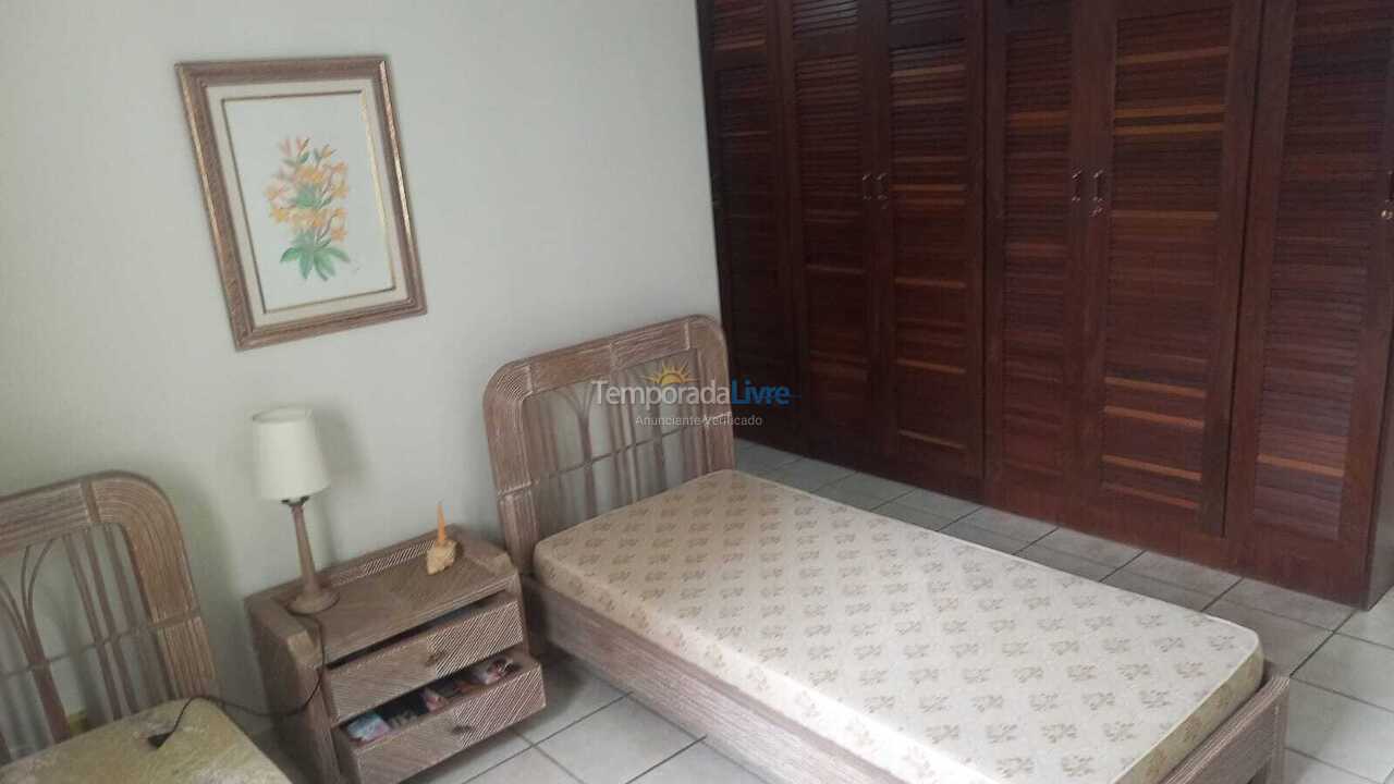 Apartamento para alquiler de vacaciones em Guarujá (Pitangueiras)