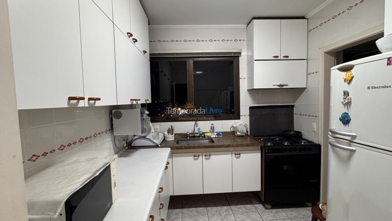 Apartamento para alquiler de vacaciones em Guarujá (Pitangueiras)