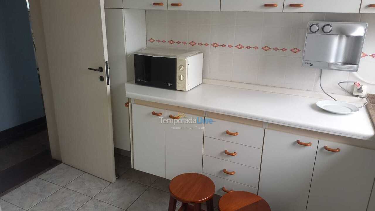 Apartamento para alquiler de vacaciones em Guarujá (Pitangueiras)