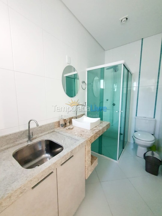 Apartamento para aluguel de temporada em Bombinhas (Praia de Bombinhas)