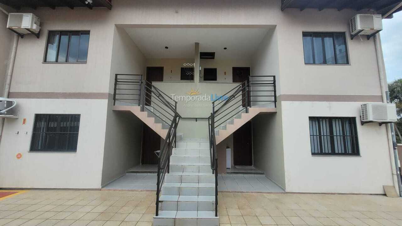 Apartamento para aluguel de temporada em Bombinhas (Praia de Bombinhas)