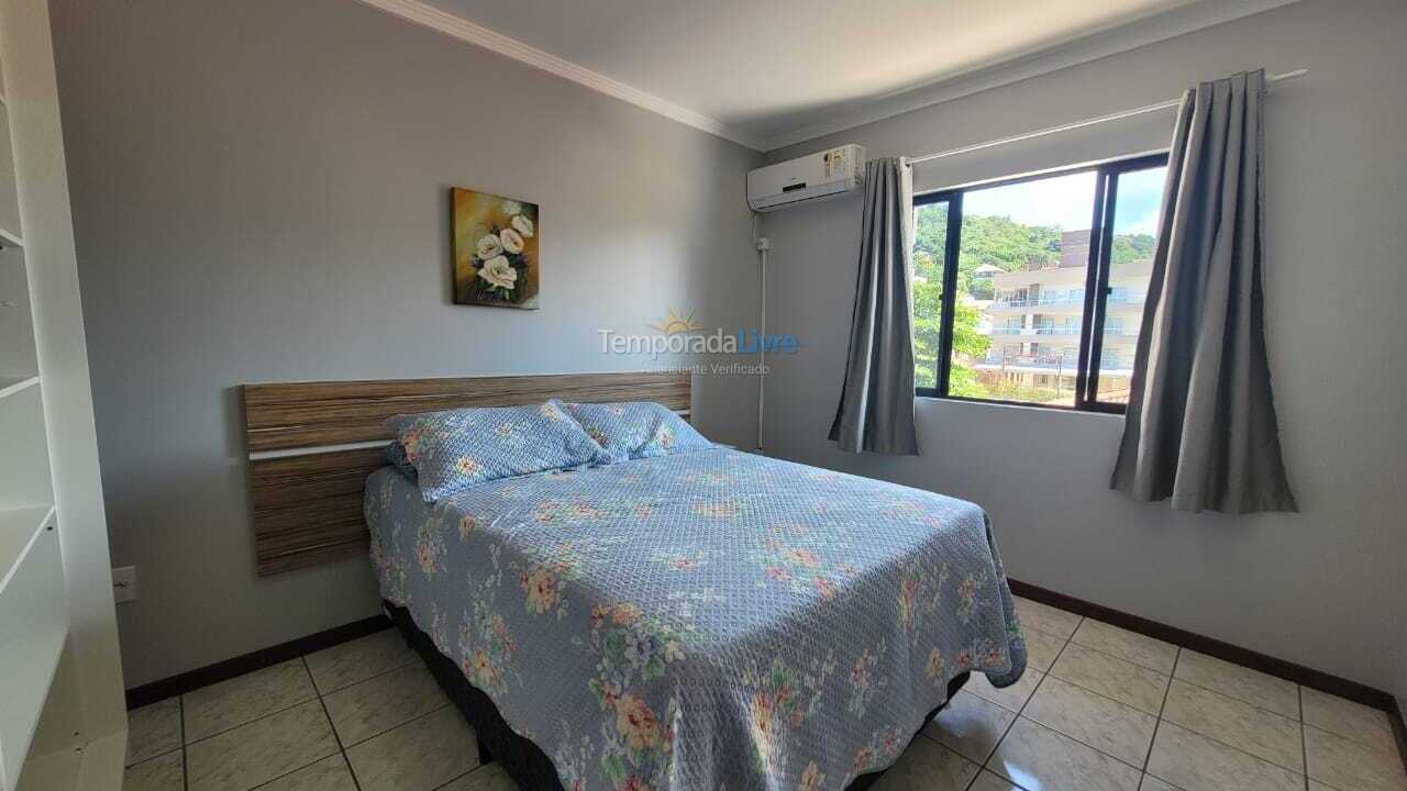 Apartamento para aluguel de temporada em Bombinhas (Praia de Bombinhas)