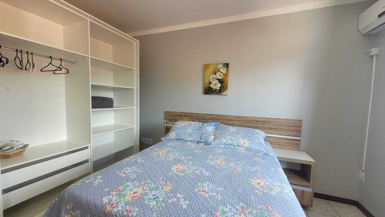 Apartamento para aluguel de temporada em Bombinhas (Praia de Bombinhas)
